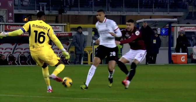 AC米兰客场遭遇失利，积分榜前景蒙上阴影的简单介绍