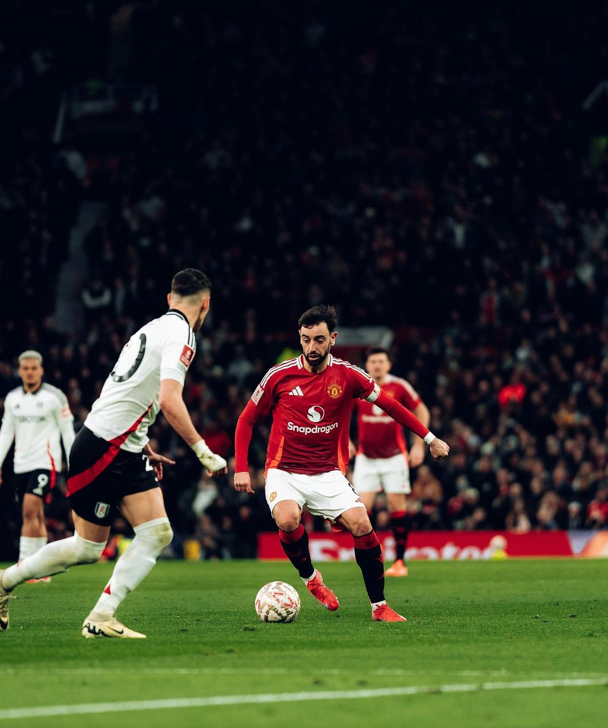 曼联客场惨败，鲁尼怒斥球队表现不称职