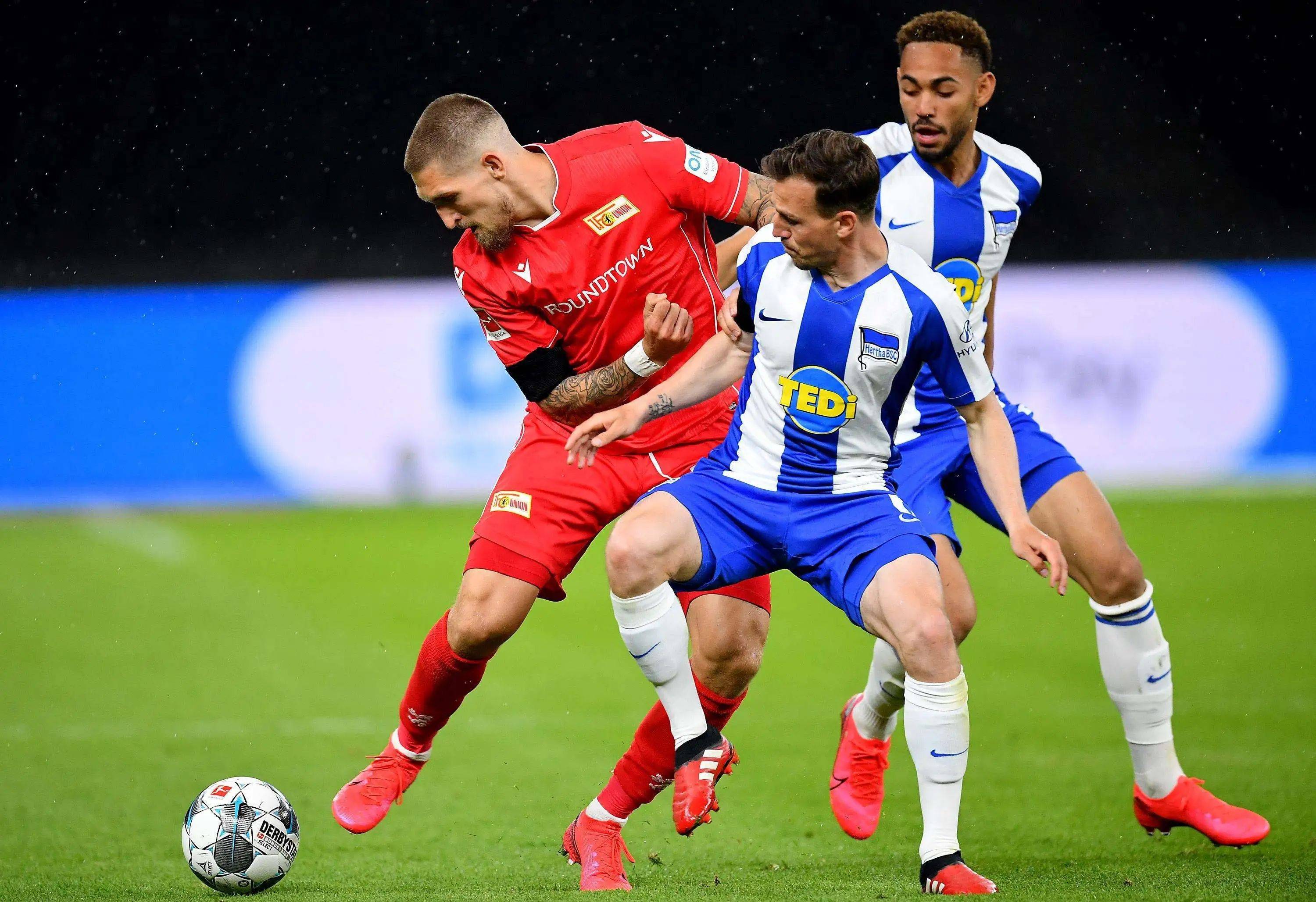 柏林赫塔客场惊险胜利，表现出色的简单介绍