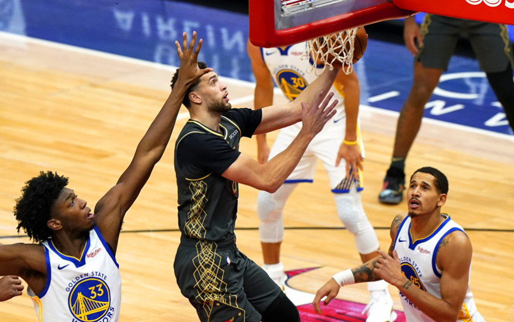 公牛队接连遭遇失利，球迷呼吁全队团结的简单介绍