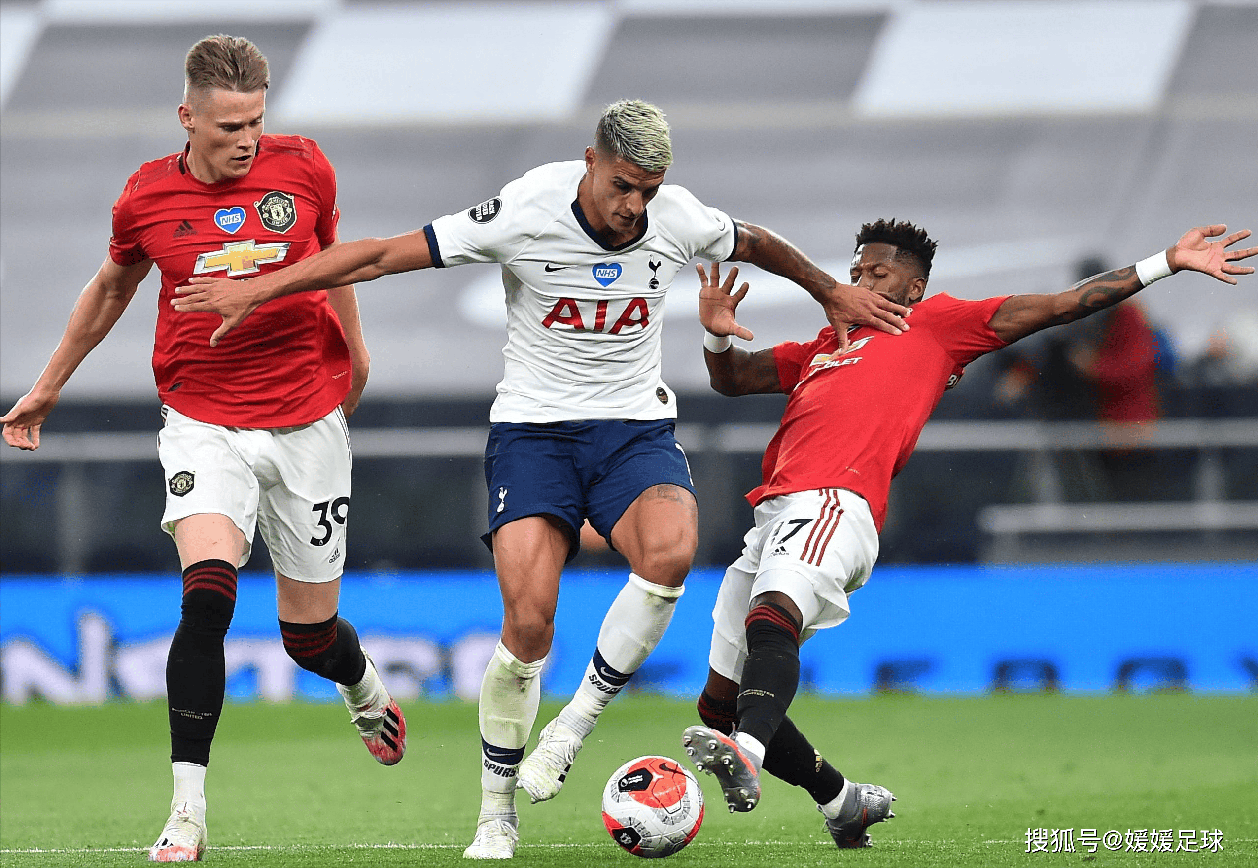 曼联不敌切尔西,遭遇两连败 曼联不敌切尔西,遭遇两连败