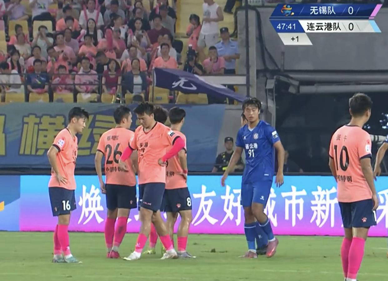 江苏男篮反超，成功领跑积分榜的简单介绍