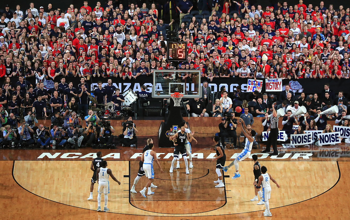 开拓者逆转骑士，取得连胜