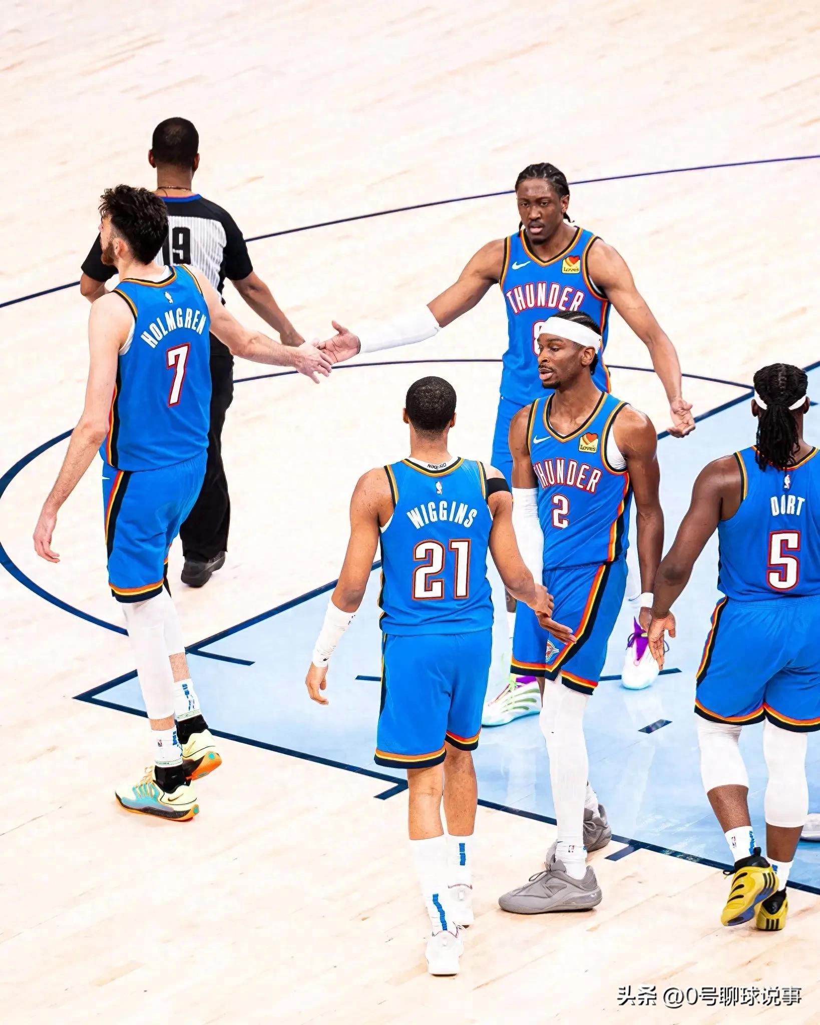 篮球季哀击败并赢得厄尔场比赛的简单介绍 篮球季哀击败并赢得厄尔场比赛的简单介绍