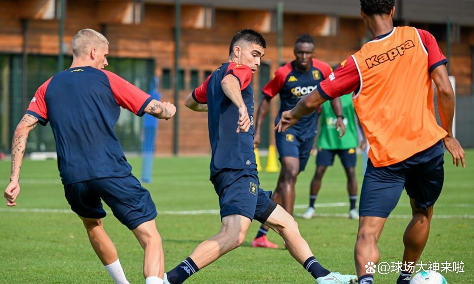 乐鱼体育app下载-包含热那亚队员备战下一场比赛，充满信心的词条